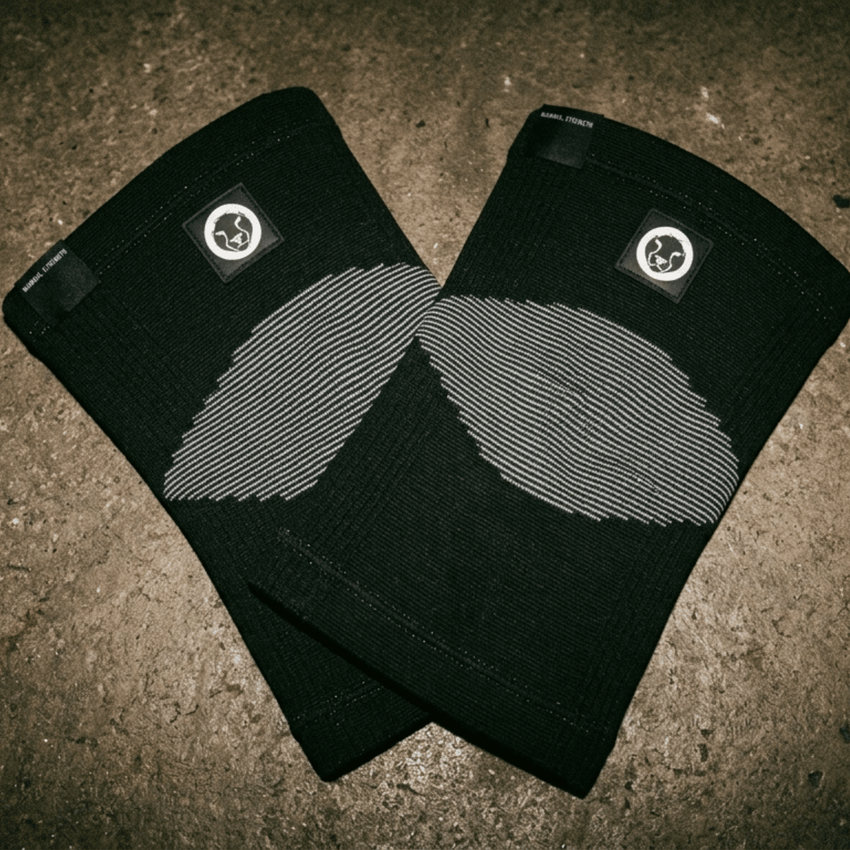 Thermal endurance knee sleeves for running hiking and long-duration training – Mammal Strength